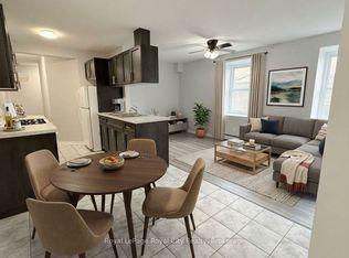 116 Wyndham St N #2, Guelph, ON N1H 4E8