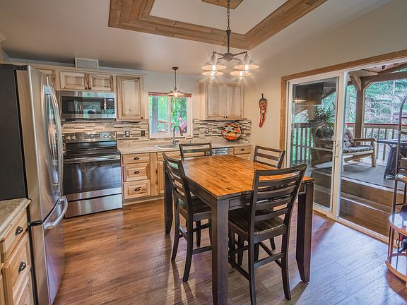 Fully updated kitchen!