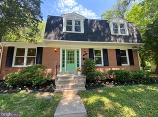 1116 Downs Dr, Silver Spring, MD 20904