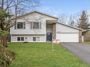 10460 Devonshire Pl, Eden Prairie, MN 55347
