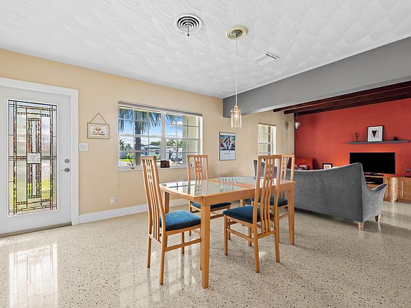 5th image of 1175 GRANT Street