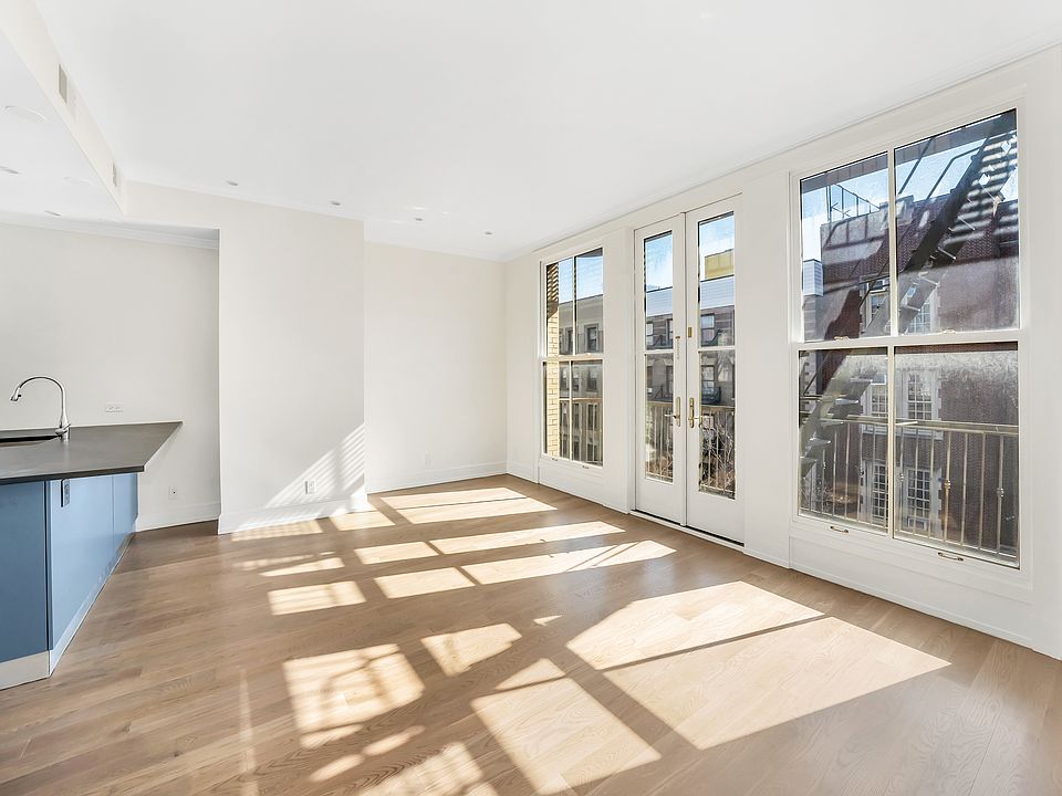 1st image of 235 W 113th St #3