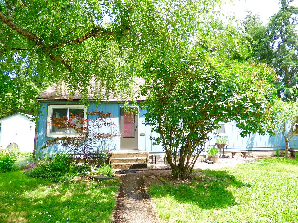 1327 Grant St, Eugene, OR 97402 | Zillow