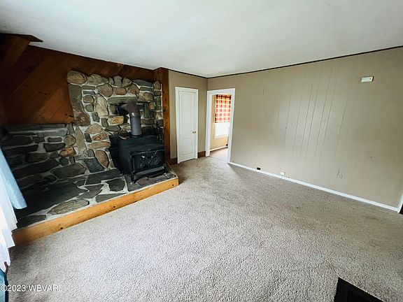5th image of 8 Sherwood St