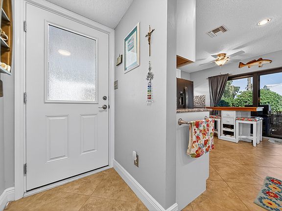 4th image of 4083 SE Centerboard Lane #3-a