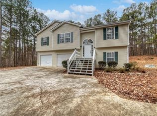 125 Corn Crib Ct, Newnan, GA 30263