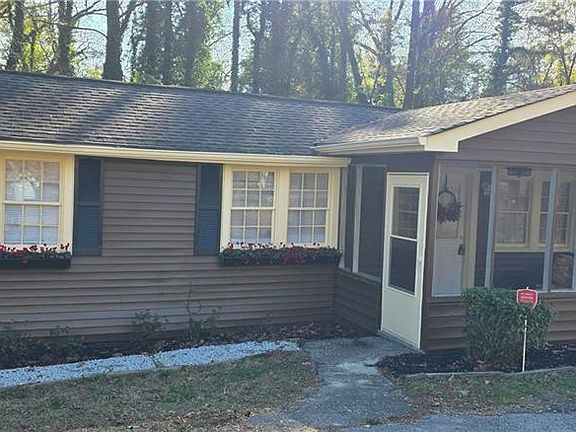 2nd image of 7043 S Goddard Rd