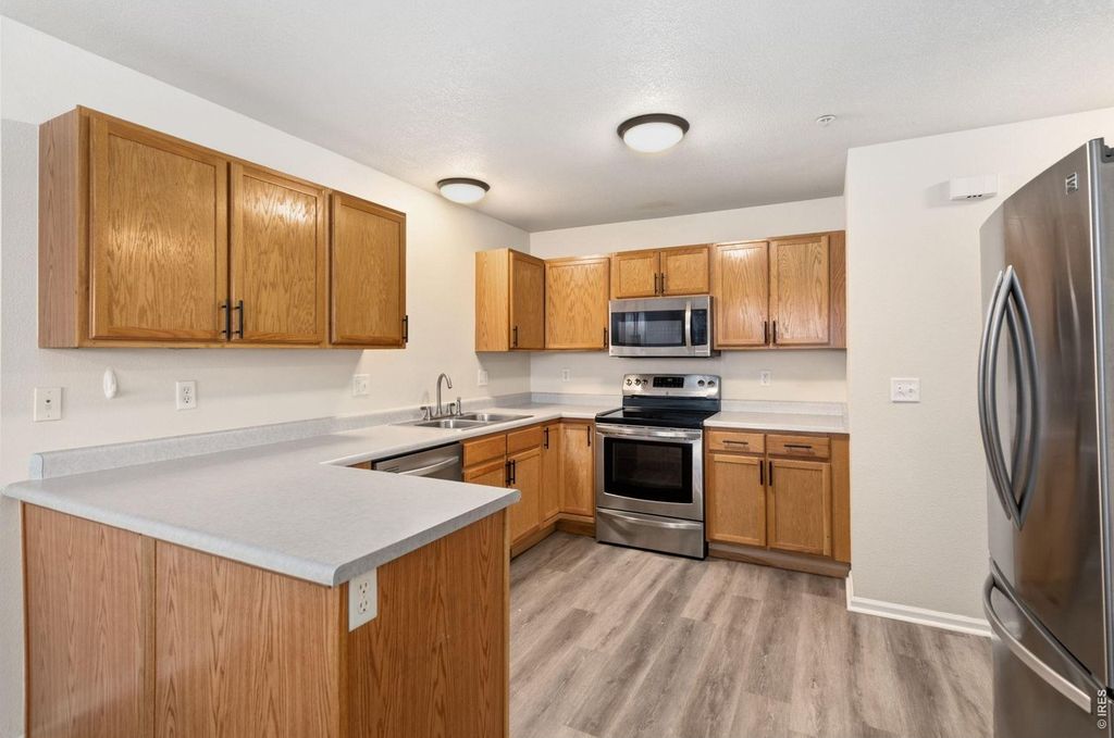 2621 Rigden Pkwy #E1