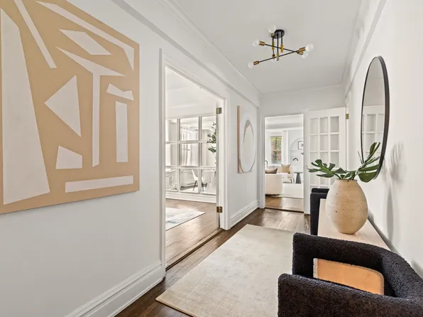 21 East 90th Street 2D image 2 of 10
