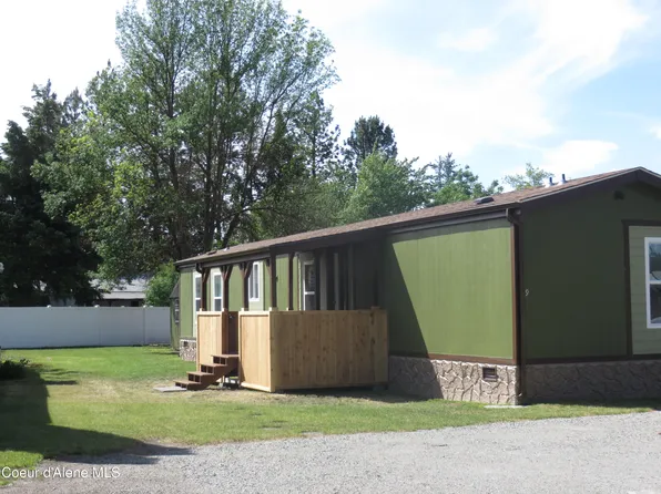 4879 E 16th Ave Trailer 19, Post Falls, ID 83854