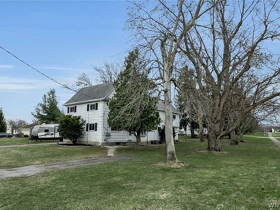 3rd image of 2793 Amsdell Rd