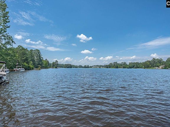 2nd image of 5921 Lakeshore Dr