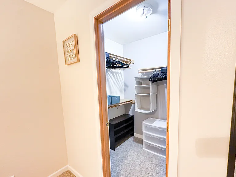6832 Townsend Ln NE — Photo 45