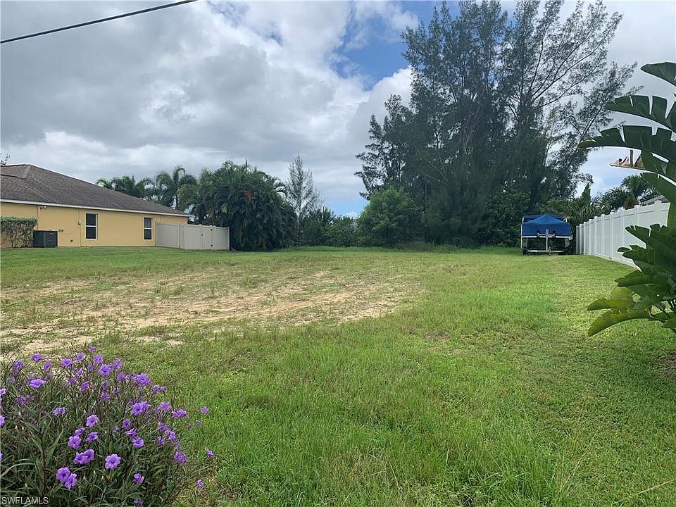 1st image of 3004 SW 10th Pl