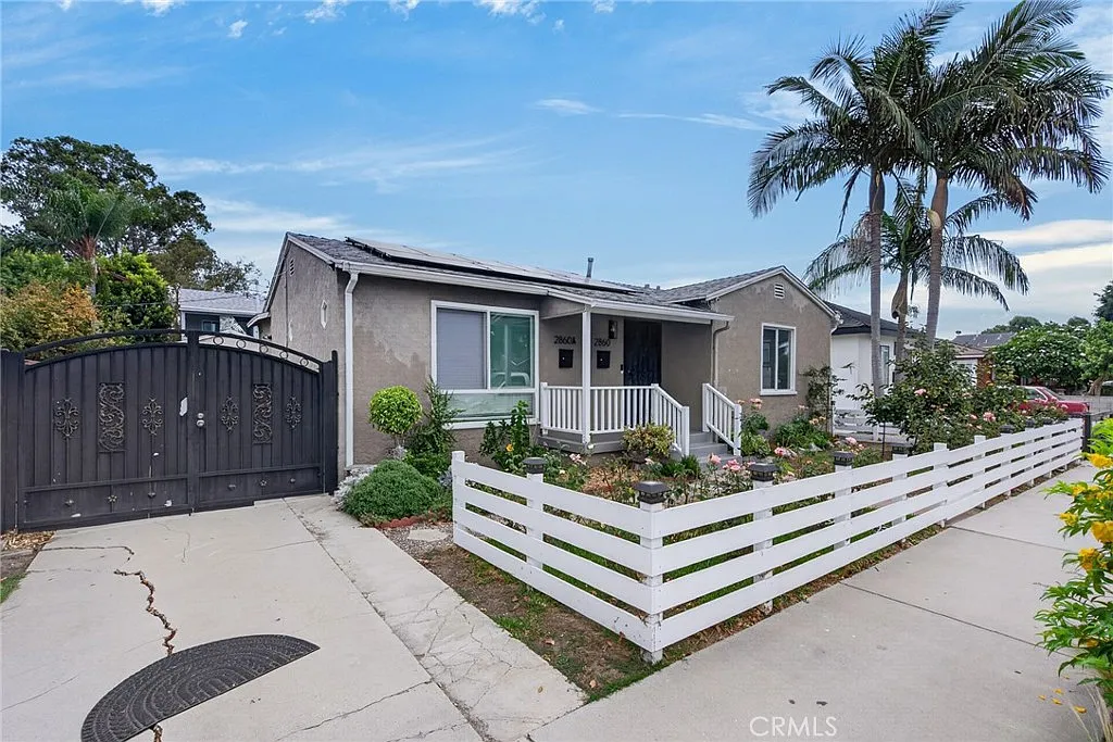 3 bed, 1584 sqft, $3,900 — Photo 1