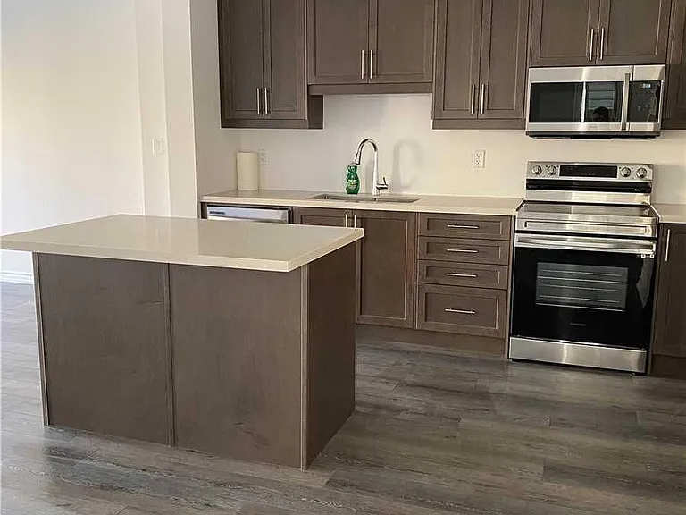 32 June Callwood Way — Photo 4