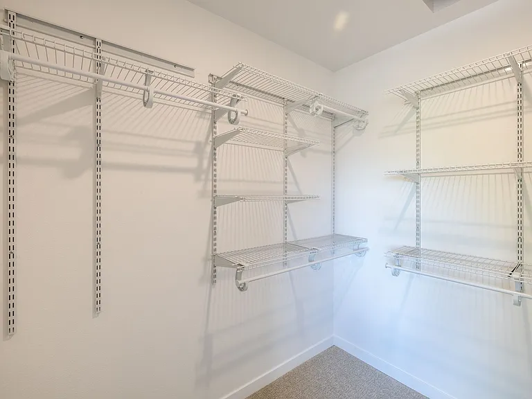 Woodland Hills Townhomes Comfortable & Convenient Living in Sioux City! — Photo 17