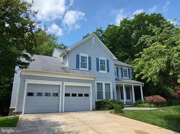 9240 Matthew Dr, Manassas Park, VA 20111