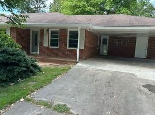 1215 Eastview Rd NE, Conyers, GA 30012