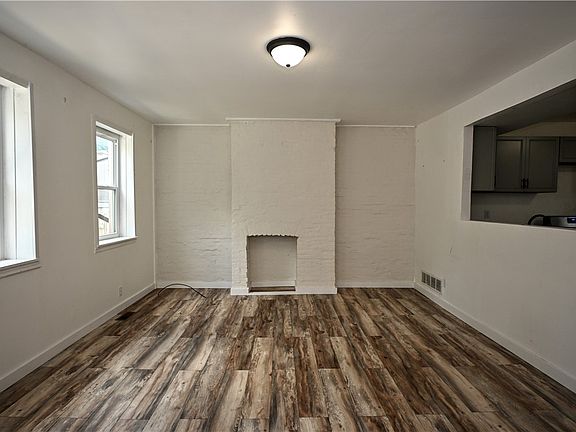 4th image of 1136 High St