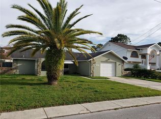 15810 Adobe Dr, Hudson, FL 34667