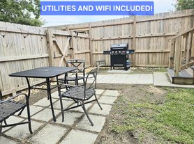 1349 Harvard Dr, Gulf Breeze, FL