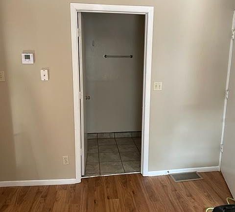 5th image of 2589 N Bartlett Ave #1