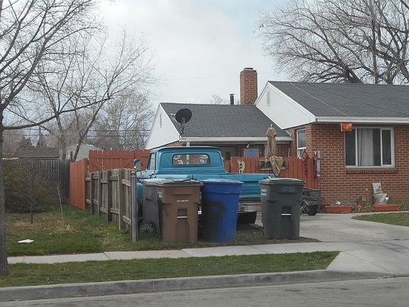 2nd image of 1098 S Glendale Dr