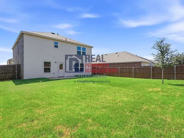 10104 Whitedown Dr — Photo 20