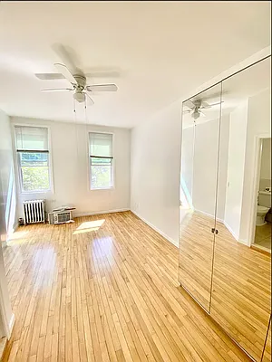 Rented by Amorelli Realty | media 6