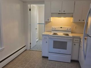 195 Foxon Rd FLOOR 2, New Haven, CT 06513