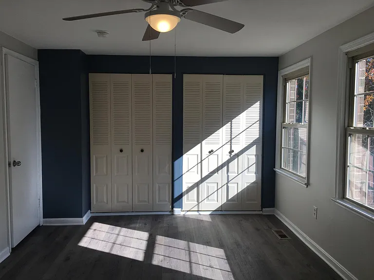 5758 Yellowrose Ct — Photo 17