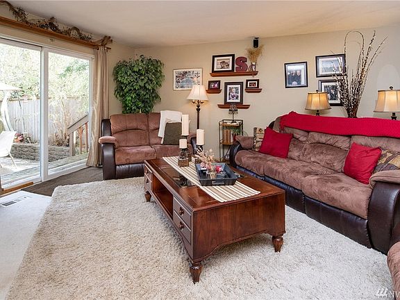 3rd image of 21509 102nd Street Ct E