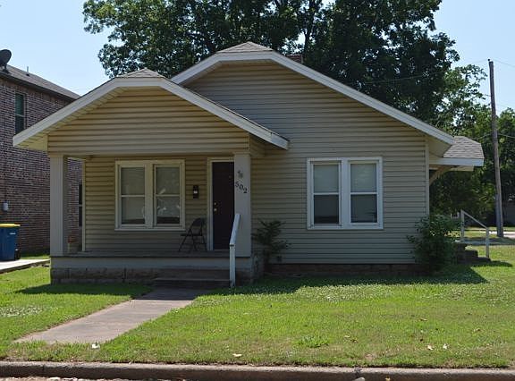 5th image of 502 S Pine St