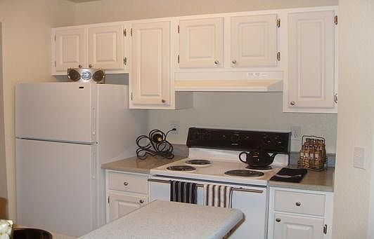 1st image of 3891 Vista Oaks Dr APT 305