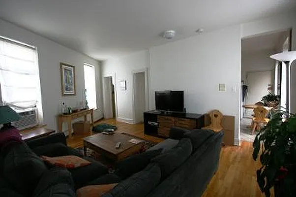 Rented by Corcoran | media 48