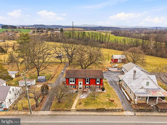 4th image of 522 S Main St