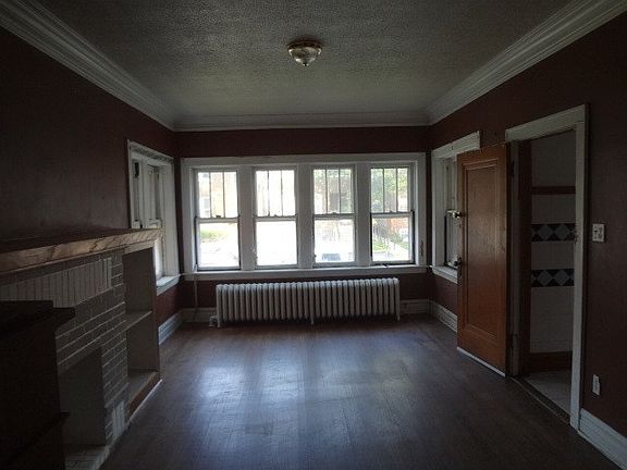 2nd image of 1813 S 50th Ct