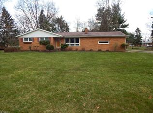 5208 Bob O Link St NW, North Canton, OH 44720