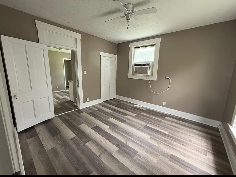 612 W 5th St — Photo 1
