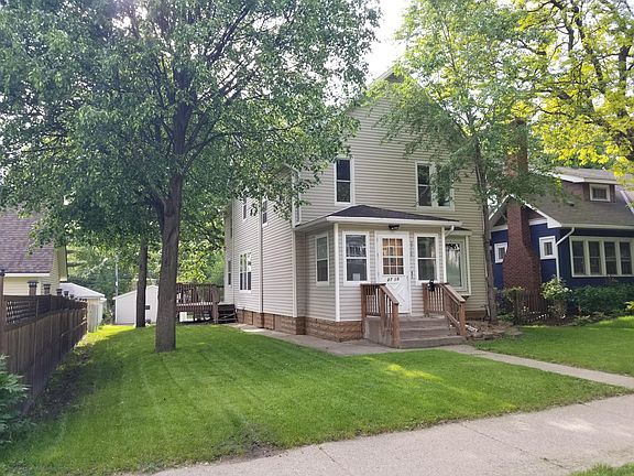2nd image of 2710 Taylor St NE #2