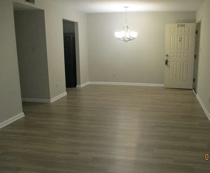 2104 S Main St #2104 — Photo 4