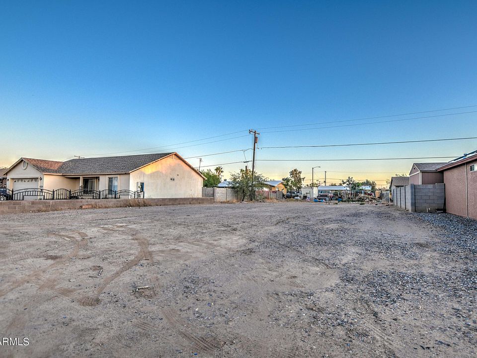 2nd image of 9325 W PINEVETA Drive #309