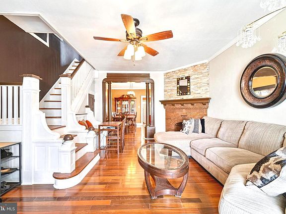 3rd image of 5822 Cedarhurst St