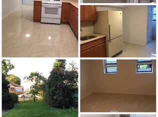 2146 Clintonville St, Whitestone, NY 11357