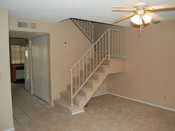4th image of 921 W University Dr Unit 1161