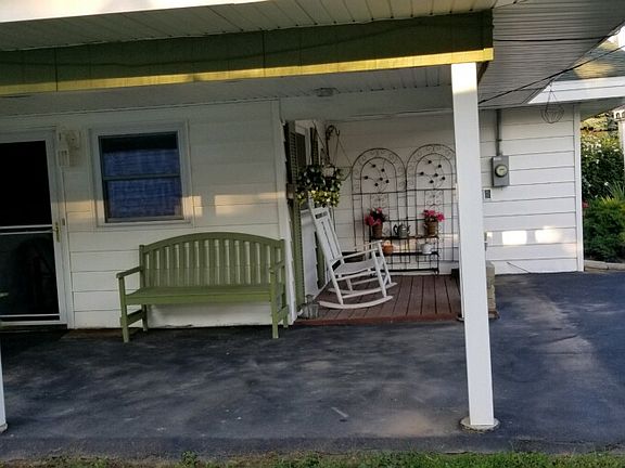 4th image of 8727 Lakeview Dr