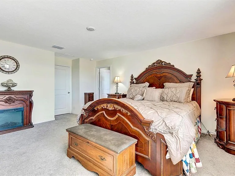 2942 Rock Sound St — Photo 28