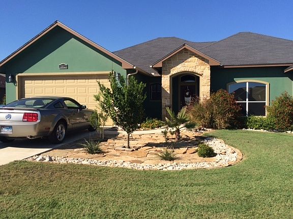 2nd image of 1812 Vista View Dr