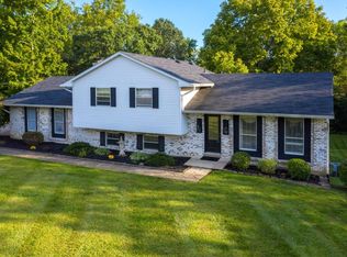 7179 Woodland Cir, West Chester, OH 45069